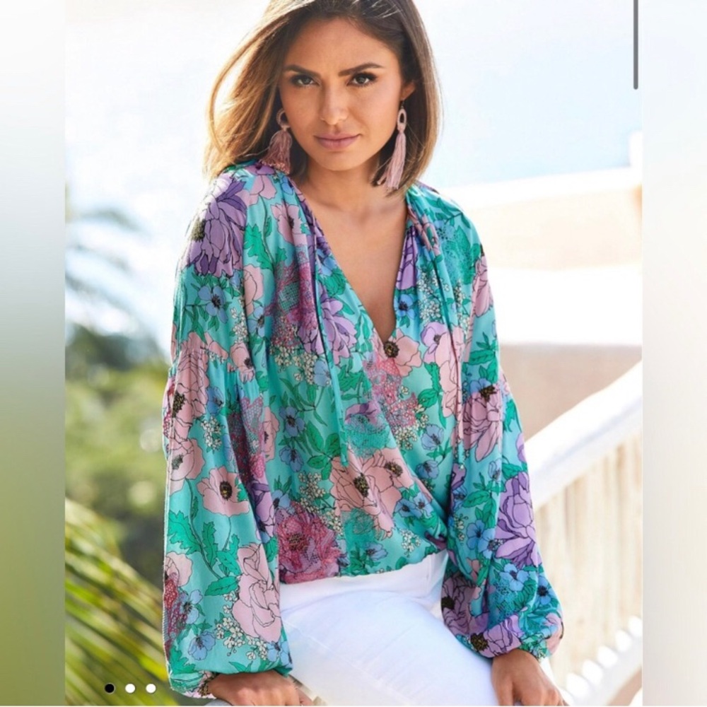 Boston Proper embroidered floral keyhole full sleeve top.